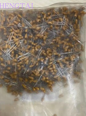 TAP105M025SCS  原包进口美国AVX 直插钽电容 25V1Uf 105M 2.5mm