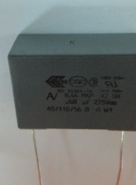 R46KN368045M2K  薄膜电容器 275v 0.68uF 22.5mm AV KEMET