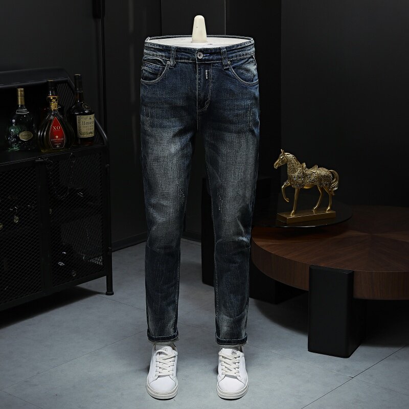 高端裤子2026新款男休闲弹力修身小脚男牛仔裤春秋款加绒简约简单