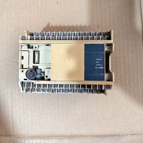 议价FX1N-40MR-001 有部分螺丝有锈可维修