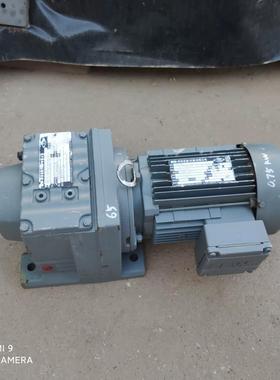 SEW赛威品牌减速电机：型号R57 DT80N4 功率0.7