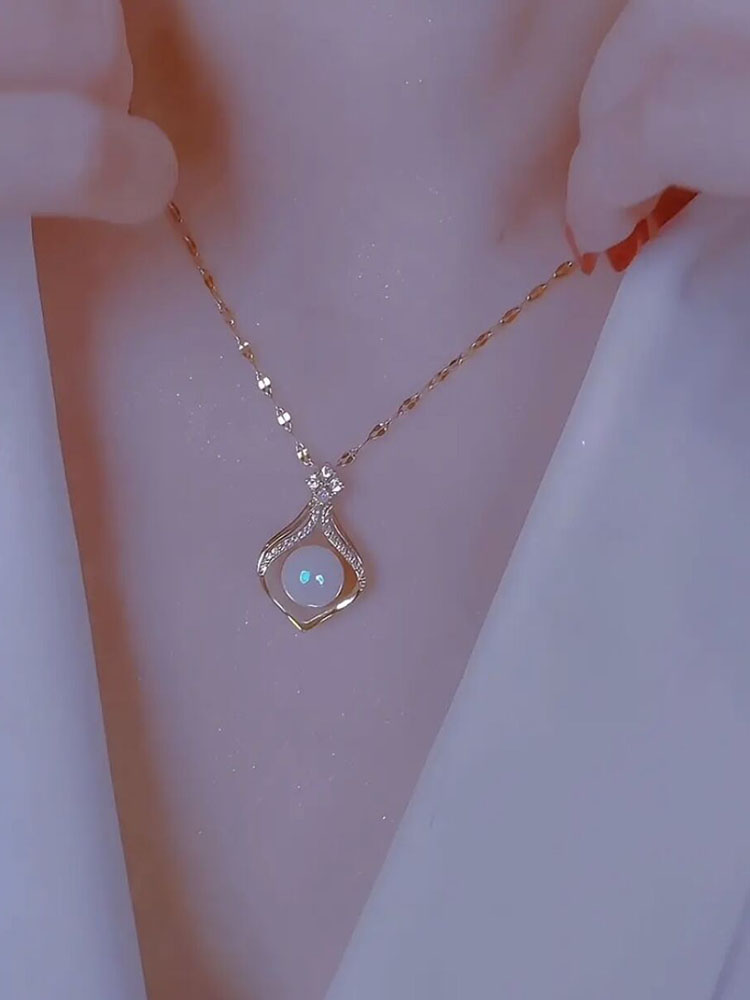 镶嵌钛钢唇链女不褪色防过敏项链