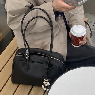 秋冬大容量波士顿包包女通勤托特包真皮单肩腋下包高级感保龄球包