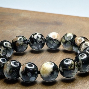 天然梅花玉手串桃花女娲石玛瑙红花男女手链大小多款珠宝玉石直播