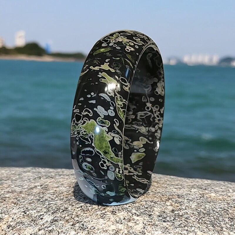 天然梅花玉手镯正宗原矿一级收藏老料57圈口和田玉工艺轮胎玉镯