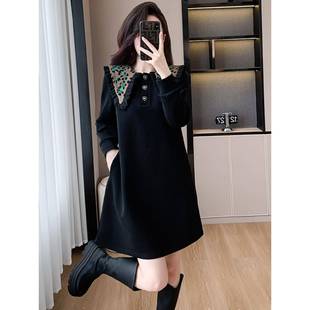 潮牌宽松高级感法式娃娃领连衣裙秋冬大码中长款遮肚子时尚卫衣裙