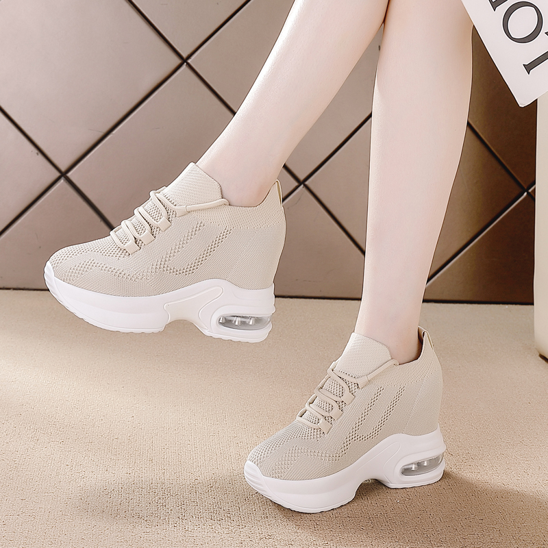 休闲内增高圆头运动鞋气垫底防臭