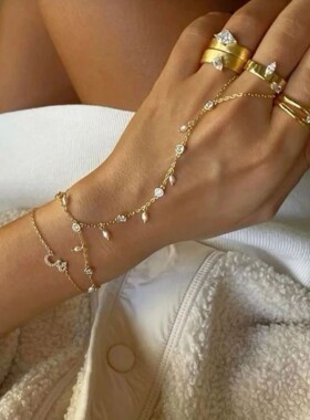 Elegant ladies' mini imitation peal cham finge linked