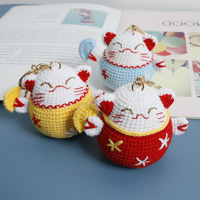 Hand-woven Lucky Cat Doll Weaver Wool Crocheted Cat Doll
