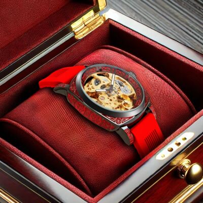 New ladies' watch with golden red tape, casual style,