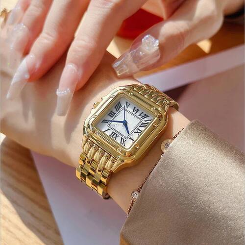 Fashion Quatz Women Watch Simple Elegant Squae Dial Gold