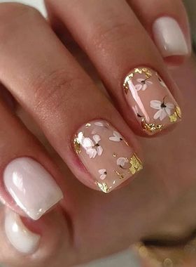 24pcs Weaable False Nails Pess on Simple Flowe Shot Squae