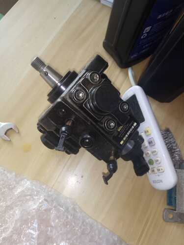华泰圣达菲宝利格OED发动机欧意德2.0T柴油泵VGT电子高压油泵拆车