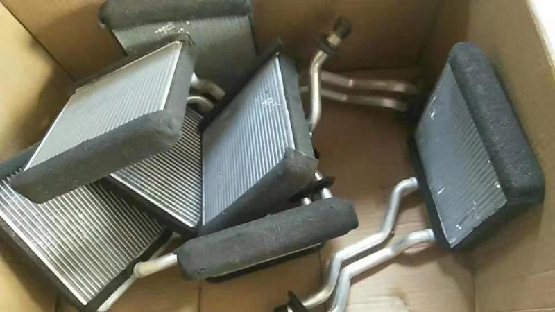 适用于华泰路盛E70暖风水箱 华泰b21室内小水箱B21暖气扇散热器