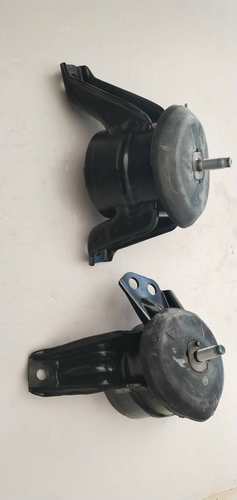 北京现代15款全新途胜 KX5 右边机脚机爪垫发动机支架变速箱支架