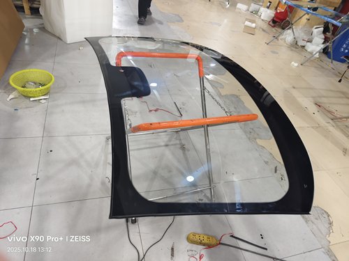 理想L7 L8 L9   前挡风玻璃。 天窗玻璃总成  ，前后门玻璃