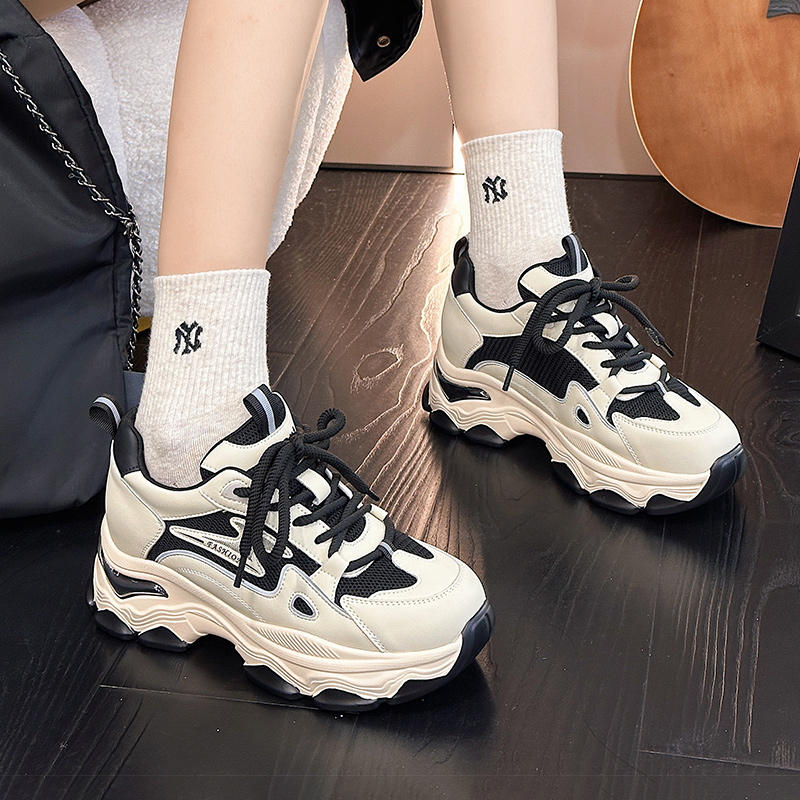 嘉俪多休闲老爹鞋女牛皮松糕底