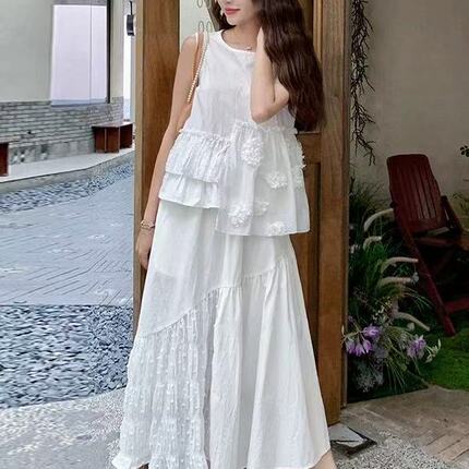 法式浪漫白色花朵背心半身裙两件套女2026年夏季新款独特绝美套装