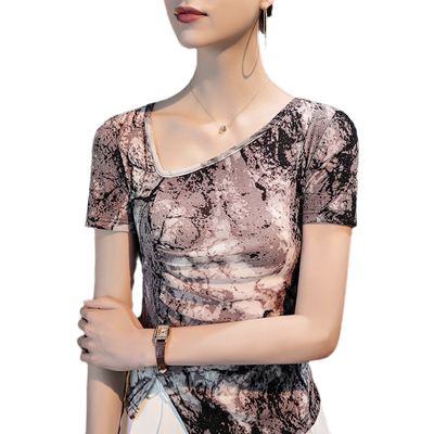 方领亮丝T恤女短袖修身洋气