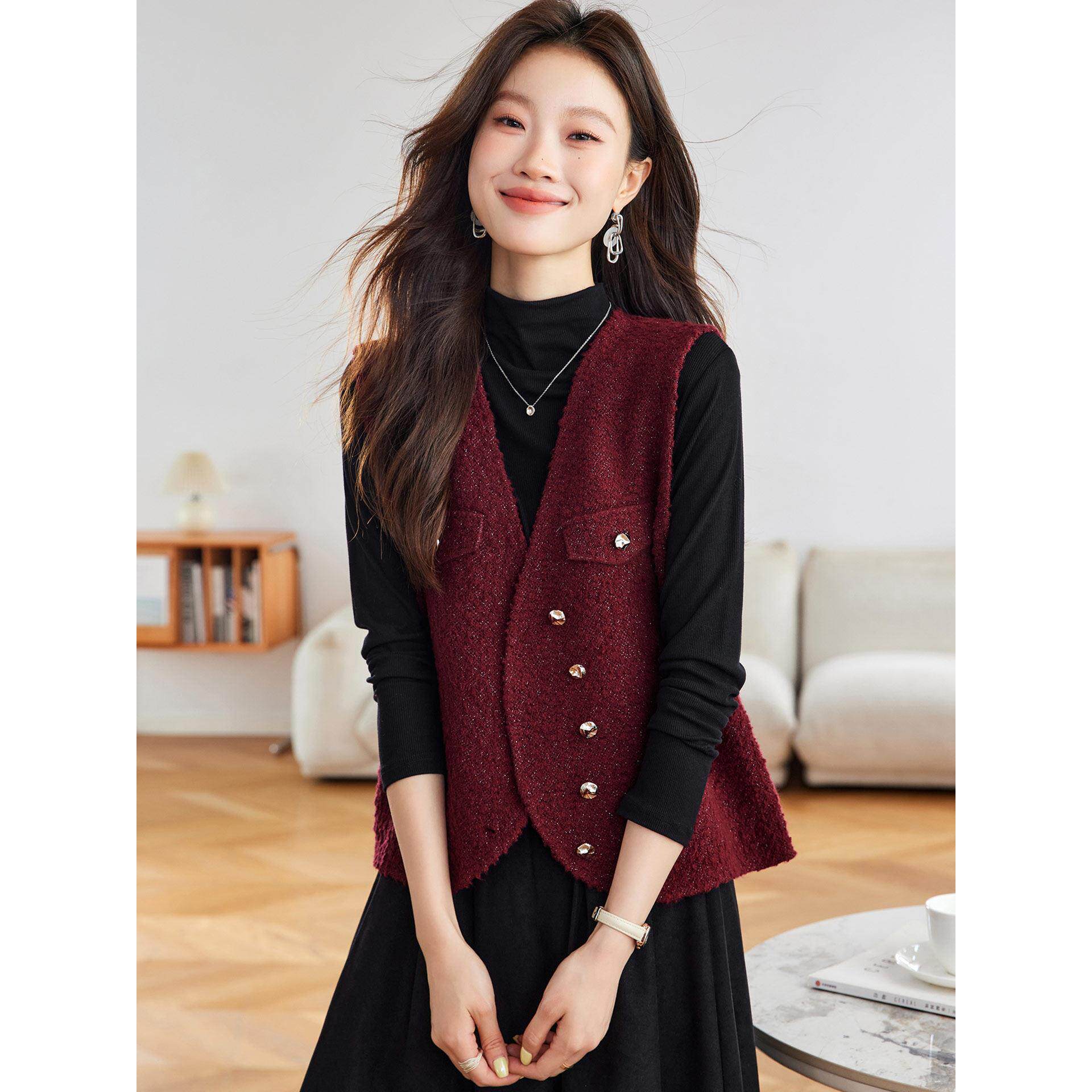 小香风无袖马甲女红色2025新款秋季针织叠穿背心时尚马夹外套上衣