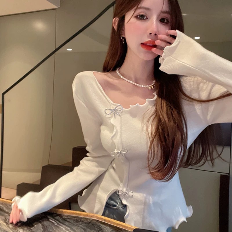 2026年新款秋冬女装设计感小毛针织衫