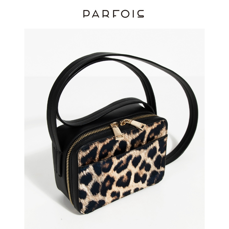 parfois2018Ç^пî ŮʽŷÃÀʱÉбªÎÆÏà»ú°üÈÞÃæÐ±¿æ°ü160293