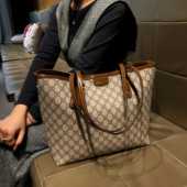 真皮大容量单肩大包时尚 香港品牌包包女款 2025新款 通勤休闲托特包