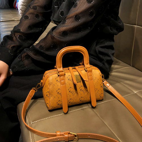 香港品牌复古时尚印花波士顿包