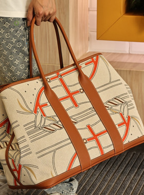 Super 49 ，金棕色拼花色帆布