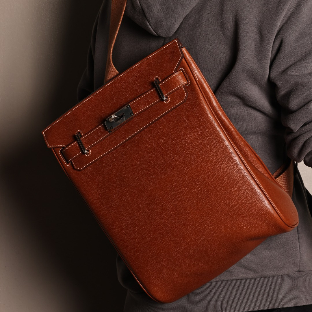 HacaDos胸包大号，福宝马鞍皮