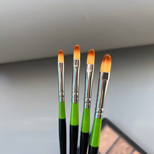 华虹化妆刷遮瑕刷 泪沟法令纹高光刷黑眼圈遮瑕刷D41A