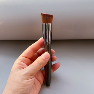 巨好用ULTA foundation无痕粉底刷粉底液刷软毛化妆刷工具W85A