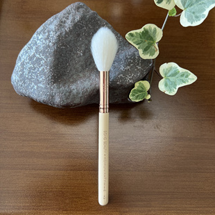 K3  松散火苗型 自然感腮红刷 局部定妆