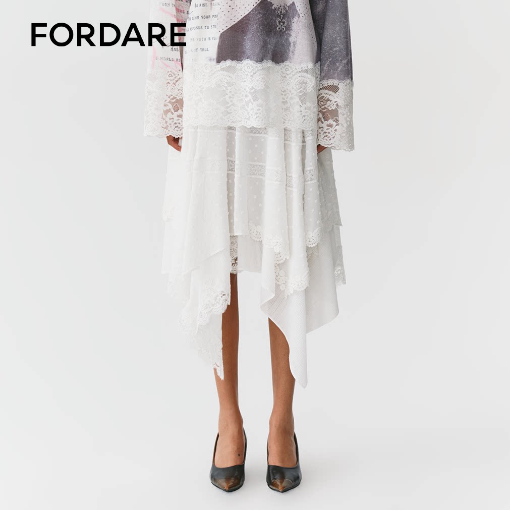 【现货】FORDARE 26秋季新款飘逸剪花蕾丝不规则半身裙