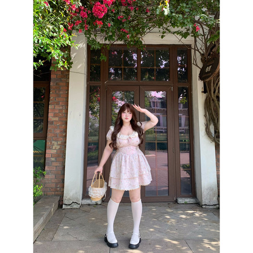 大码碎花连衣裙甜美裙子
