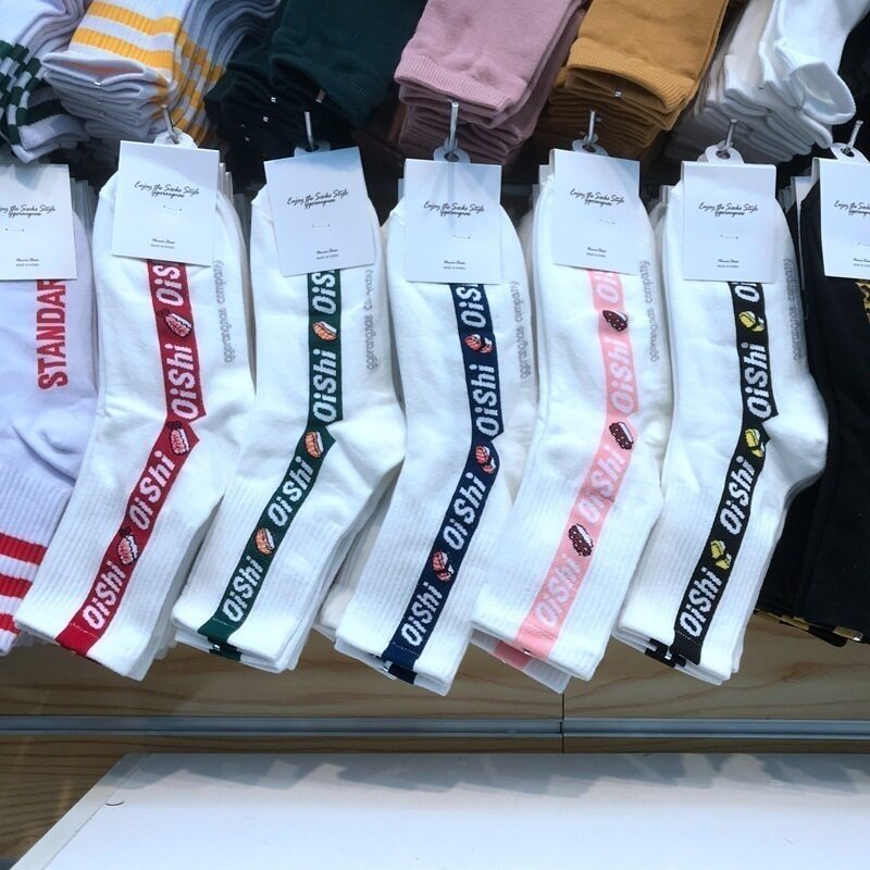 韩国进口字母竖条中筒棉袜短袜