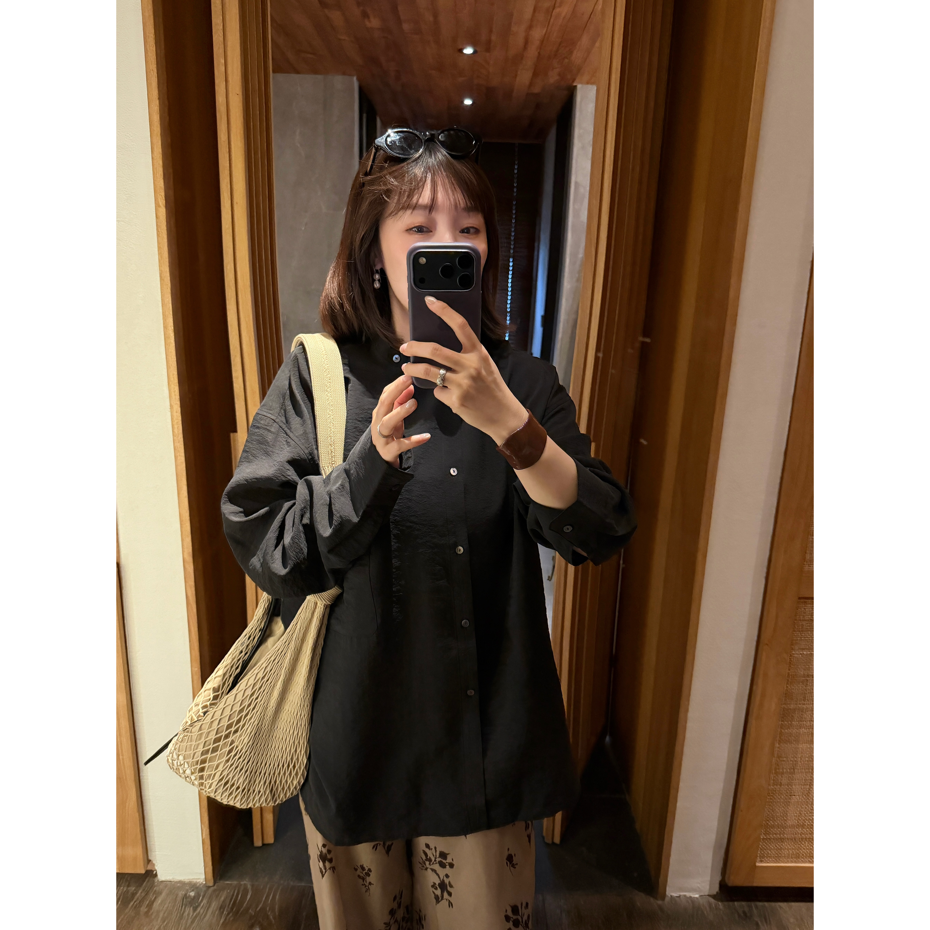 法式小众缩绉肌理感干丝面料宽松圆领口袋真丝衬衫26夏季新款鸬鹚