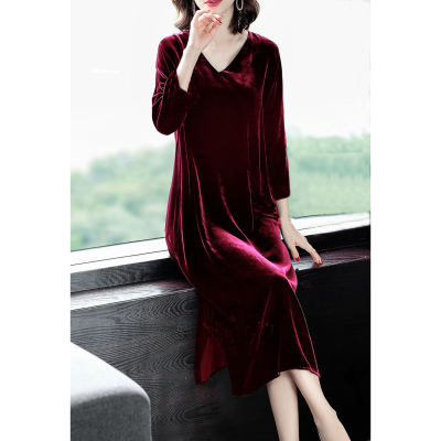 高端韩版金丝绒连衣裙子春秋冬季大码显瘦气质直筒a字开叉打底裙