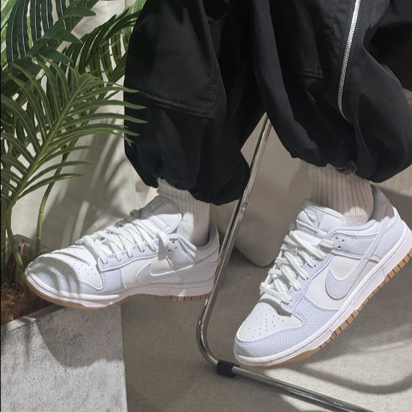 耐克 dunk low 女子耐磨板鞋 FN6345-100 杭州仓