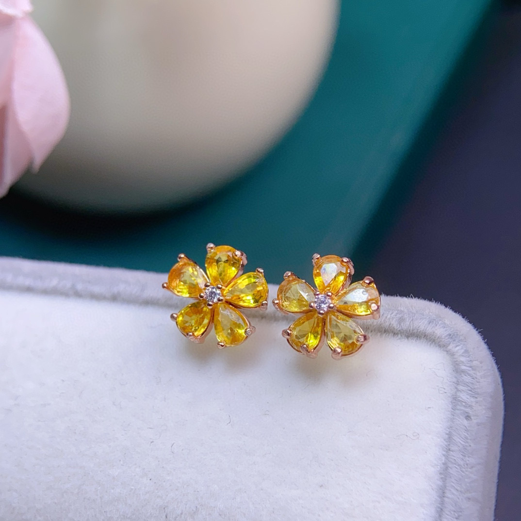 纯天然黄蓝宝耳钉超粉嫩晶体通透颜色艳丽帕帕拉恰尺寸3*4mm