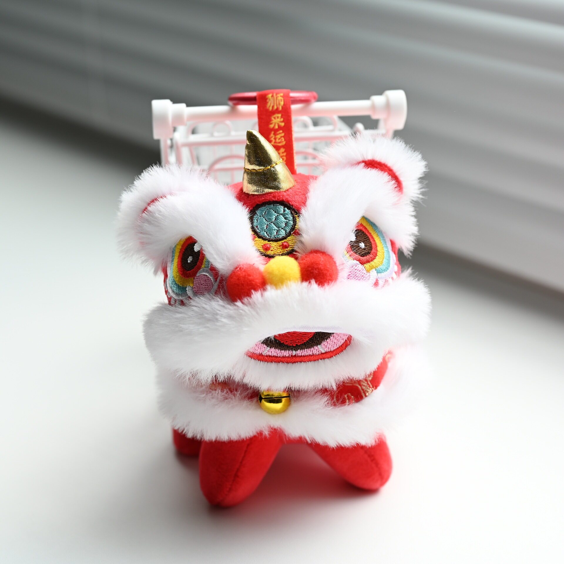 新品中式喜庆醒狮公仔挂件创意可爱国风新年钥匙扣包包饰品图片