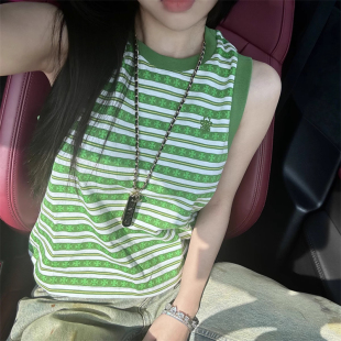 无袖 小众欣欣子同款 复古刺绣显瘦上衣 女夏季 马蹄十字架提花针织衫