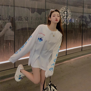 渐变十字架梵文撞色印花长袖 小众设计感宽松慵懒ins上衣 T恤女秋季