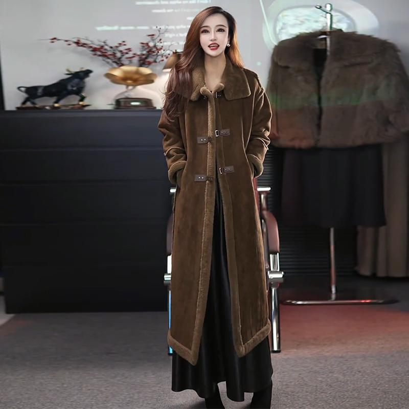 羊羔毛皮毛一体麂皮绒大衣女2024冬季新款时尚洋气质过膝长款外套