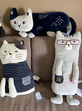 出口日本 22秋冬新刺绣眼镜猫波斯猫抱枕腰靠靠垫枕头玩偶立体尾