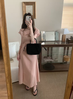 现货 【RS.WHMT】气质温柔侧扣斜翻领亚麻棉显瘦收腰连衣裙