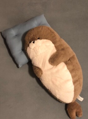 可爱海豹毛绒玩具公仔软萌海獭布娃娃床上玩偶睡觉抱枕女生日礼物