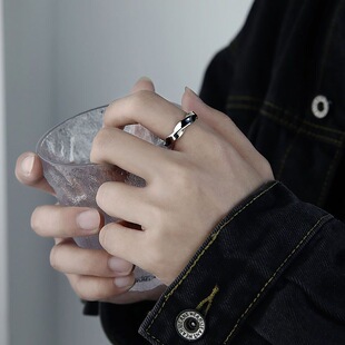 莫比乌斯环戒指男ins潮小众设计开口情侣对戒食指复古轻奢高级感