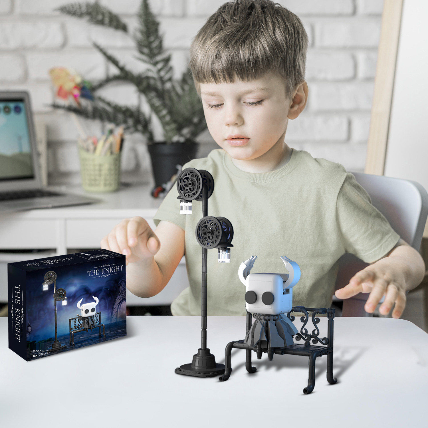 thumbnail for Chinese Building Blocks Moc-158887 Game Character Hollow Knight Children's Educational Assembly Toy Boy Gift