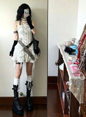 梦境交错 古早vintage设计感无袖收腰辣妹连衣裙夏季新款甜酷穿搭
